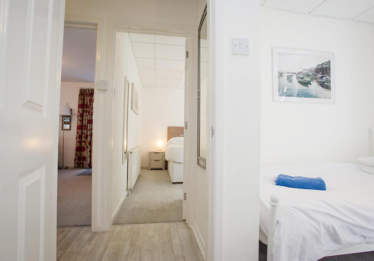 Harbour Apartment At 6 Dolphin Court With Parking ブリックハム エクステリア 写真