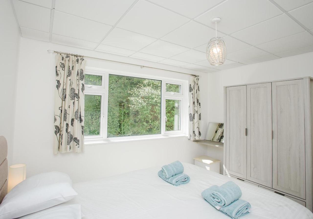 Harbour Apartment At 6 Dolphin Court With Parking ブリックハム エクステリア 写真
